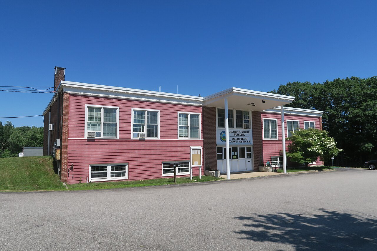 Deerfield Town Offices, Deerfield NH