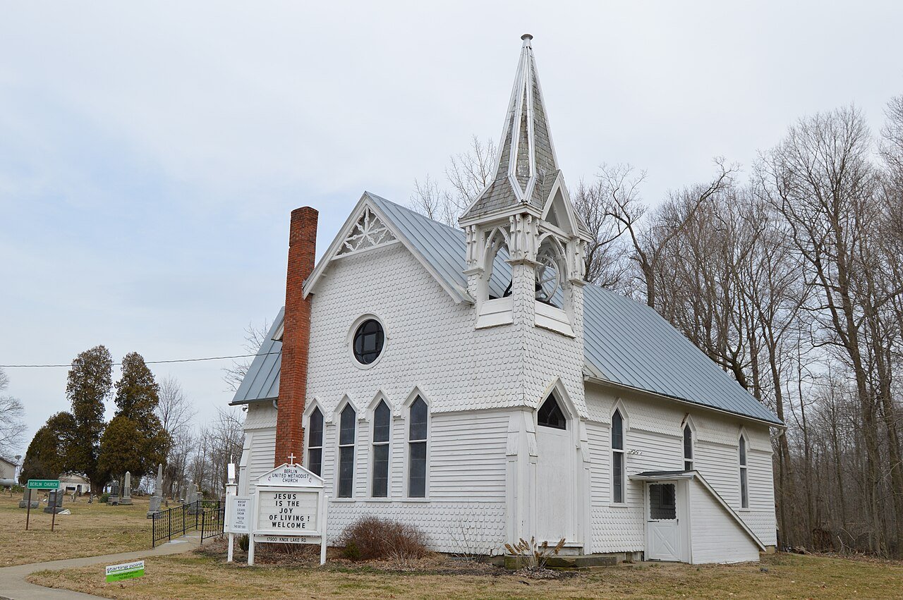 Berlin UMC, 17900 Knox Lake