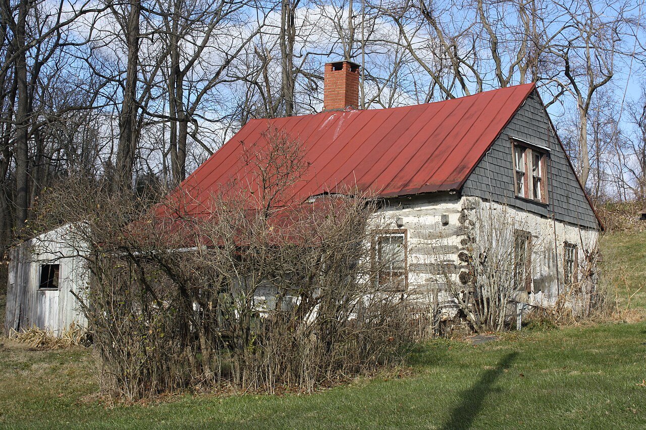 Knurr Log House 01