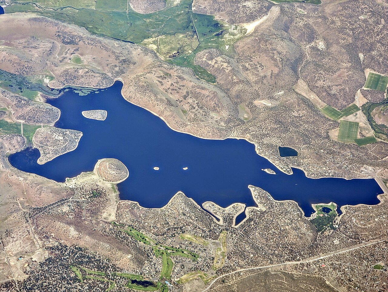 Lake Shastina