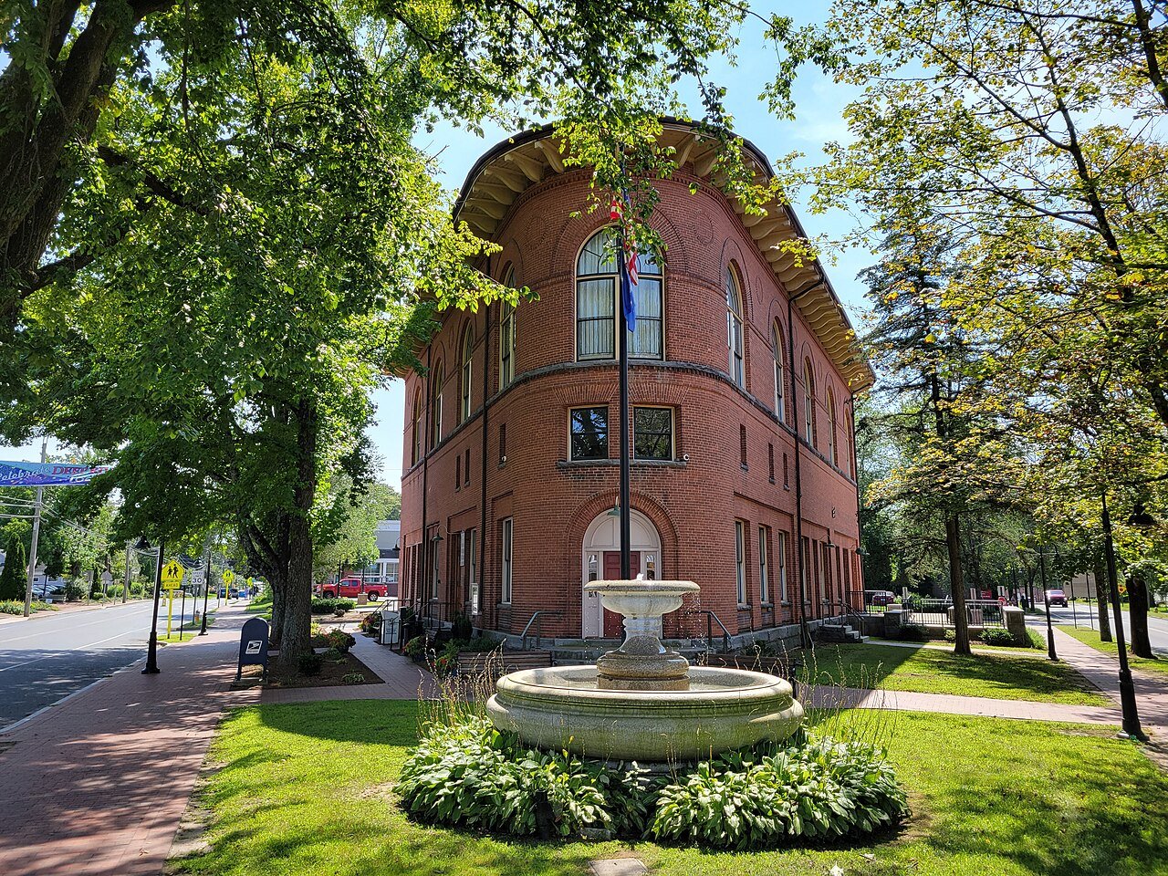 Deep River Center