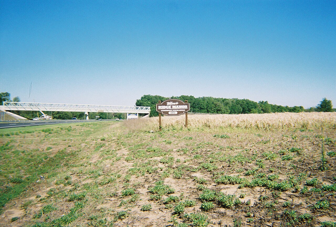 Ridge Manor