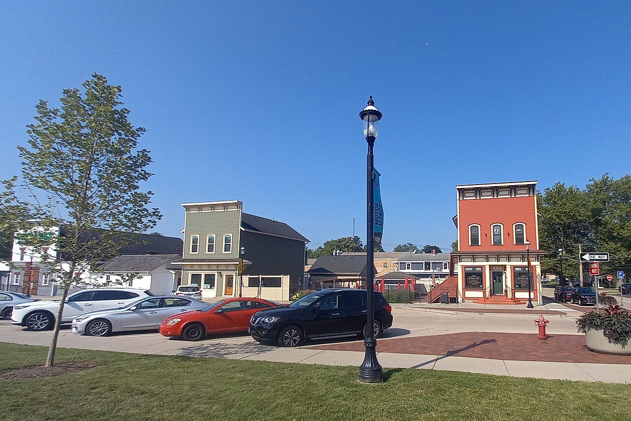 East Dundee