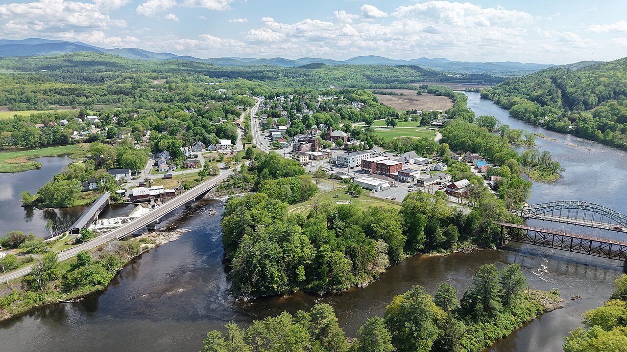 Woodsville