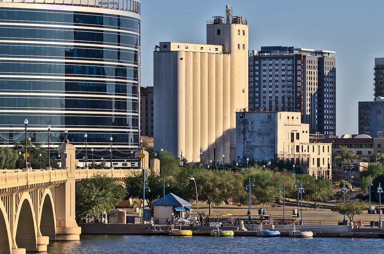 Tempe