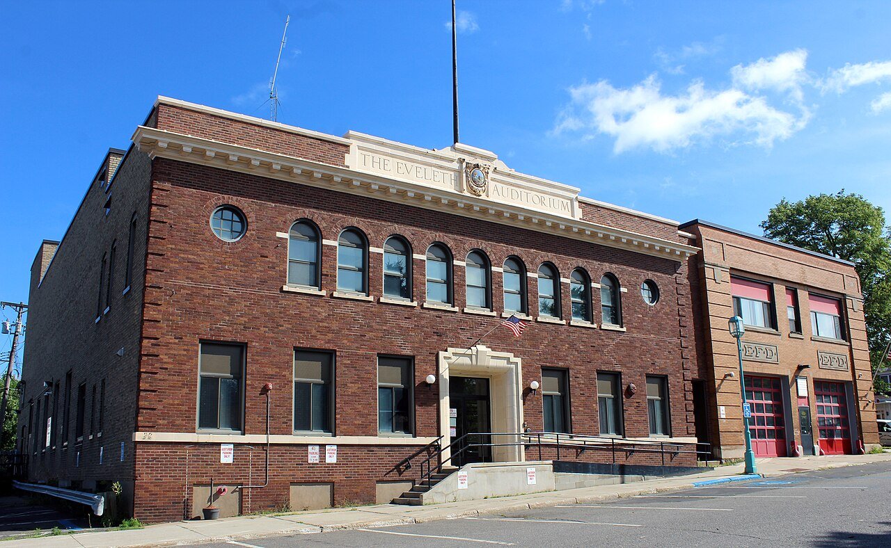 Eveleth