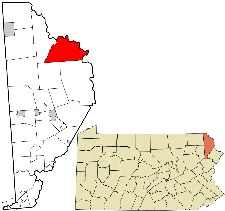 Locator map of Manchester